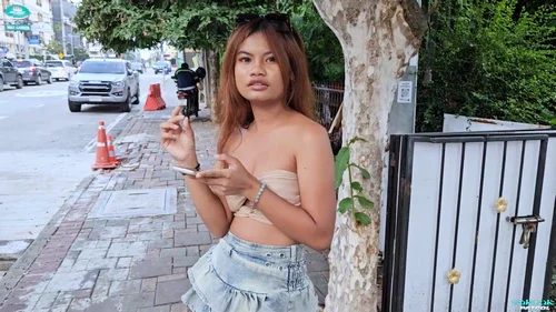 TukTukPatrol หนังโป๊ไทย Fern สาวไทยตัวเล็กหีใหญ่รับงานกับฝรั่งในโรงแรม อมควยให้จนแข็งก่อนโดนชวนเย็ดท่าหมา ขย่มควยเสียวๆ โดนแตกในคาหี ถ่ายคลิปชัดทุกฉาก นัดเย็ดขายบริการสุดเสียว xxx