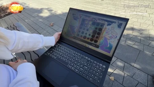 Pornhub Kuporovaa Krupa สาวยุโรปขาวหมวยหุ่นดียอมให้ชายแปลกหน้าเย็ดแลกเงินพนันในห้องนอน ถูกเล้าโลมหีครางเสียวดังลั่น โดนซอยหีแรงๆ น้ำแตกทะลักเต็มรู xxx