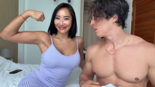 คลิปหลุด pornhub Hirawmi เมียชู้ฝรั่งตัวเล็กหีสวย นัดเย็ดกับ Gattouz0 ในโรงแรม เย็ดสดขย่มควยท่าหมาเต็มแรง ครางเสียวลั่นห้อง แตกในคาหีน้ำแตกเยิ้ม