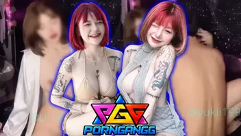 คลิปหลุดน้องยูกิ (ยอกอ) Yukii199 เน็ตไอดอลสายเด้าตัวแม่ นัดผู้ชายมาสนองหีเย็ดสดกลางห้องนอน หีขาวชมพูโดนตอกจนแฉะน้ำกาม ง่ามหีสวยๆหัวนมก็งดงาม ปล่อยความเงี่ยนขยี้ควยโคตรดุดัน